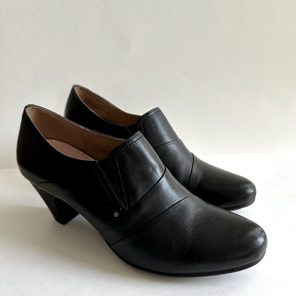Umberto Raffini Shoes - Umberto Raffini Women's Naomi Heel